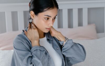 Understanding the Link Between Neck Pain and Eating